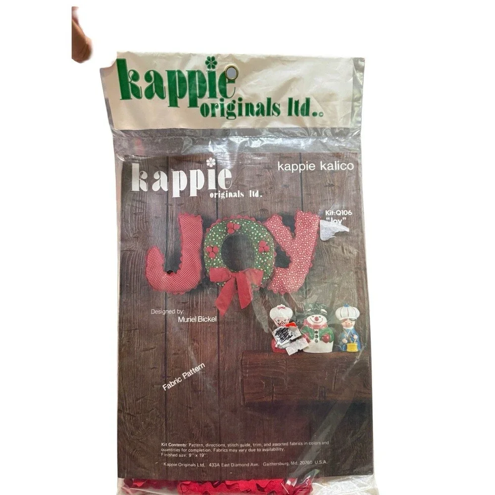 Kappie Originals Joy Christmas Fabric Craft Kit Q106 Muriel Bickel Vintage